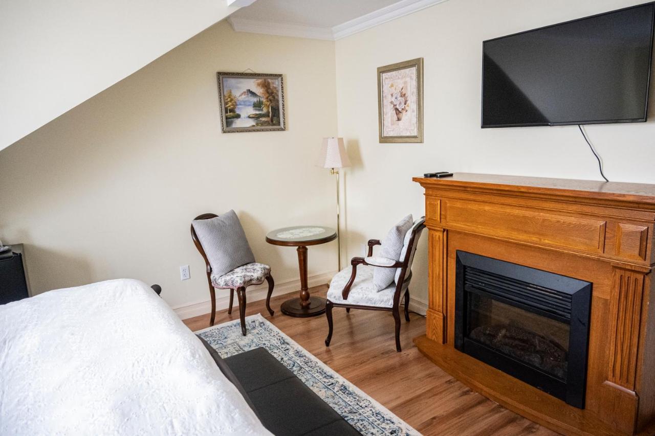 Belle View Manor Inn Harbour Grace Extérieur photo