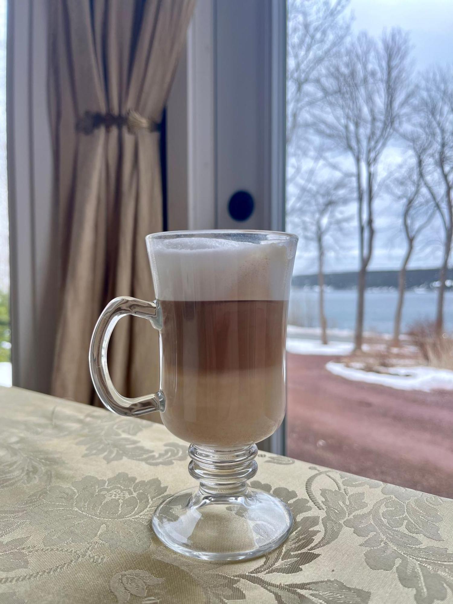 Belle View Manor Inn Harbour Grace Extérieur photo